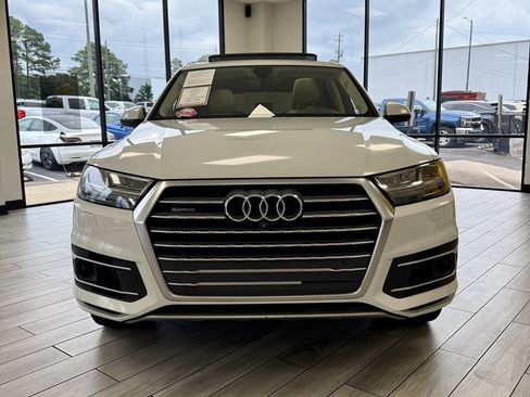 Used 2018 Audi Q7 2.0T Premium Plus w/ Premium Plus Package AWD/4WD image 2
