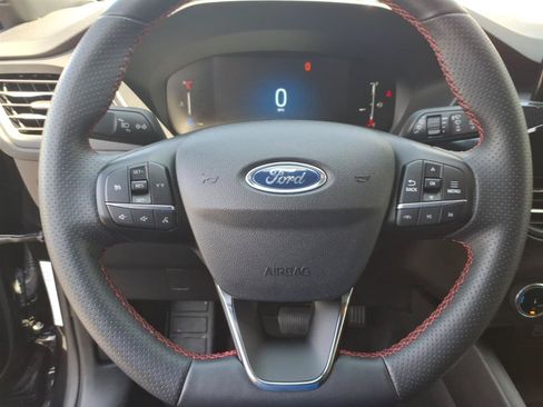 Used 2025 Ford Escape ST-Line AWD/4WD image 8