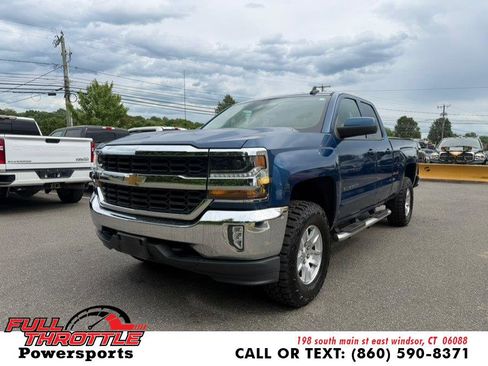 Used 2017 Chevrolet Silverado 1500 LT w/ All Star Edition AWD/4WD image 4