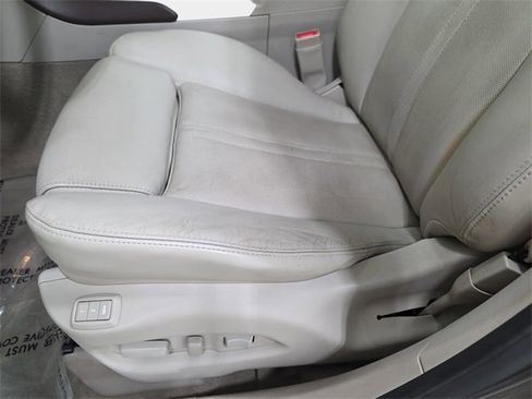 Used 2012 Cadillac SRX Performance image 29