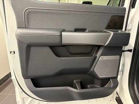 New 2026 Ford F250 4x4 Crew Cab Super Duty image 39
