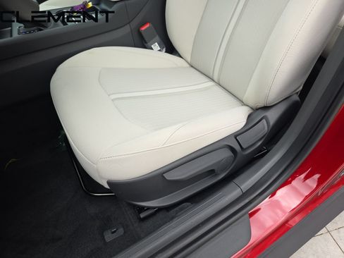 Certified 2025 Hyundai Sonata SE FWD image 28