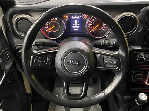 Used 2020 Jeep Wrangler Unlimited Sport image 18