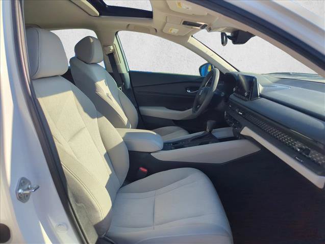 Used 2023 Honda Accord EX image 22