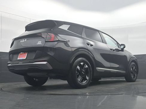 Used 2026 Kia Sportage LX FWD image 32
