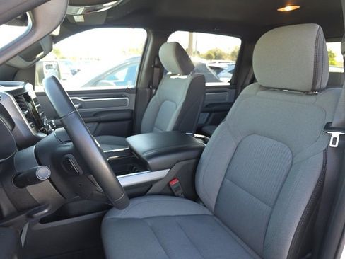 Used 2022 RAM 1500 Big Horn image 7