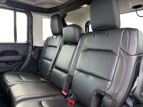 Certified 2021 Jeep Wrangler Unlimited Rubicon image 14