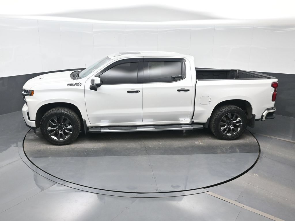 Used 2021 Chevrolet Silverado 1500 High Country w/ Safety Package II AWD/4WD image 18