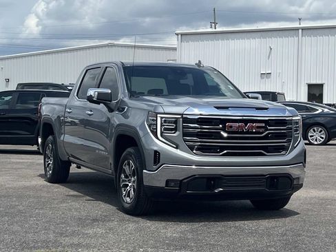 Certified 2025 GMC Sierra 1500 SLT AWD/4WD image 1
