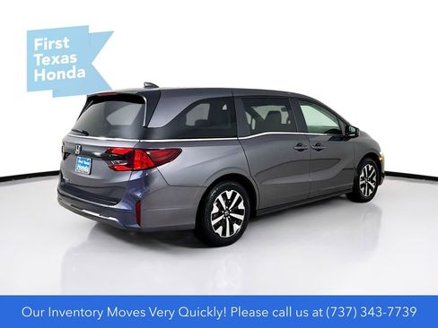 New 2026 Honda Odyssey EX-L image 8