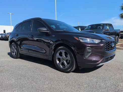 Used 2023 Ford Escape ST-Line w/ Tech Pack #1 image 2