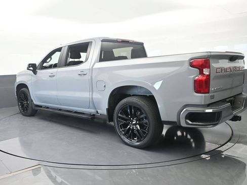 Used 2024 Chevrolet Silverado 1500 LT RWD image 4