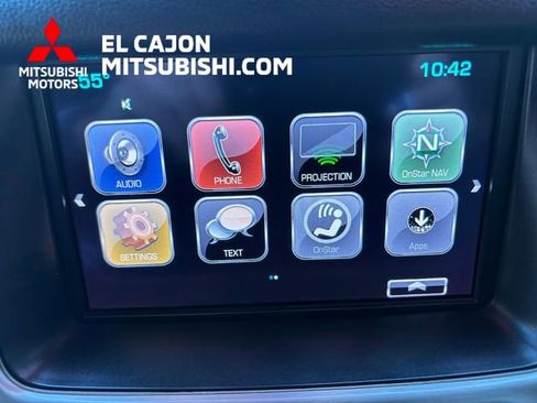 Used 2017 GMC Yukon SLE w/ SLE Value Package image 11