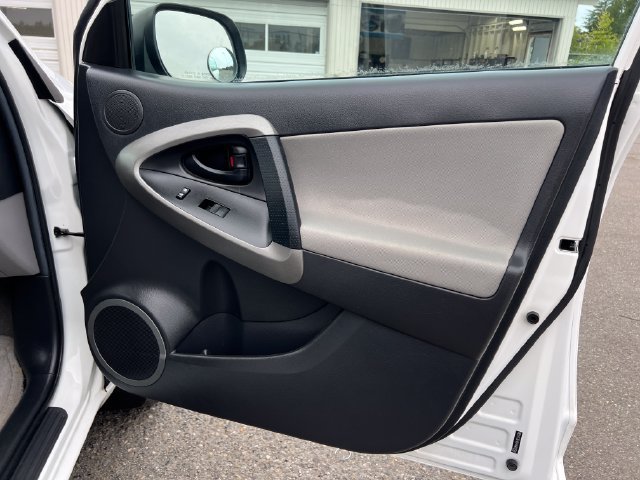 Used 2010 Toyota RAV4 4WD image 30