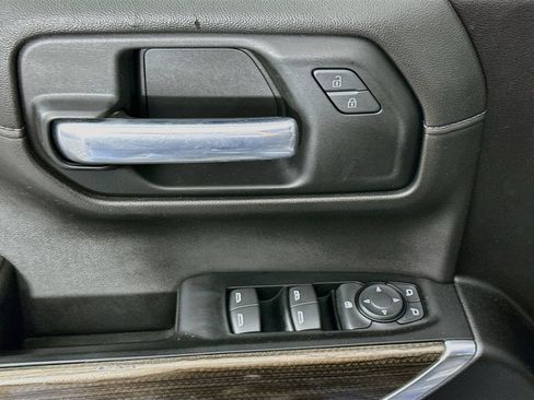 Used 2022 Chevrolet Silverado 1500 LT Trail Boss w/ Safety Package AWD/4WD image 19