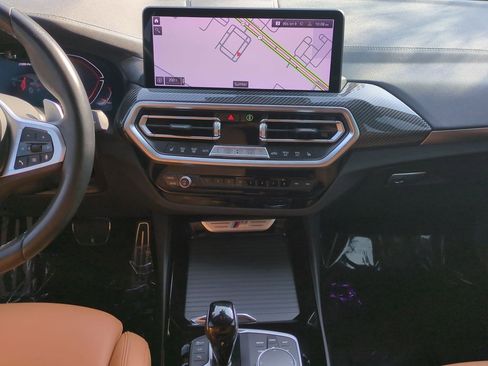 Used 2024 BMW X3 M40i image 31