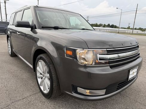 Used 2015 Ford Flex SEL w/ Equipment Group 202A AWD/4WD image 12