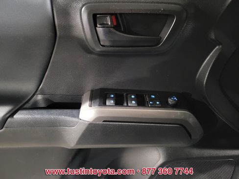Certified 2023 Toyota Tacoma 4x4 Double Cab image 17