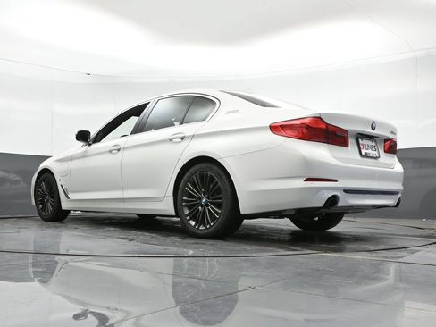 Used 2019 BMW 530e xDrive w/ Convenience Package AWD/4WD image 48