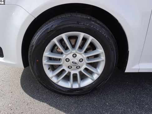 Used 2019 Ford Flex SEL image 30