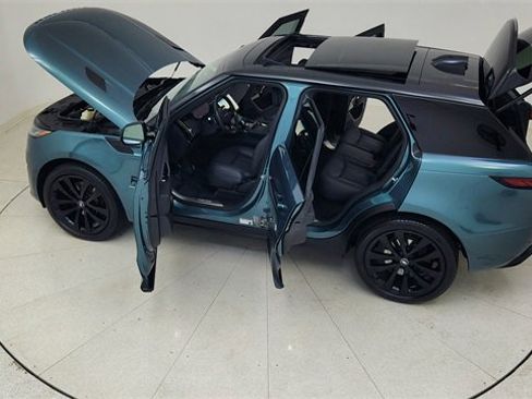 Used 2025 Land Rover Range Rover Sport Dynamic SE image 87