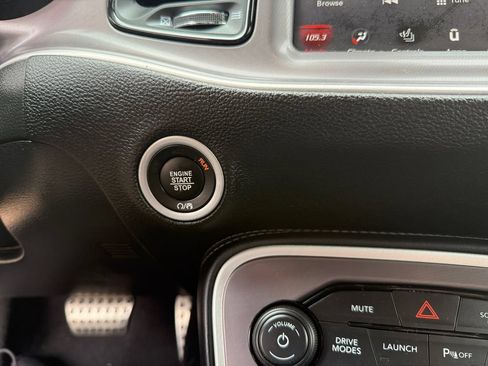 Used 2022 Dodge Challenger R/T Scat Pack RWD image 17