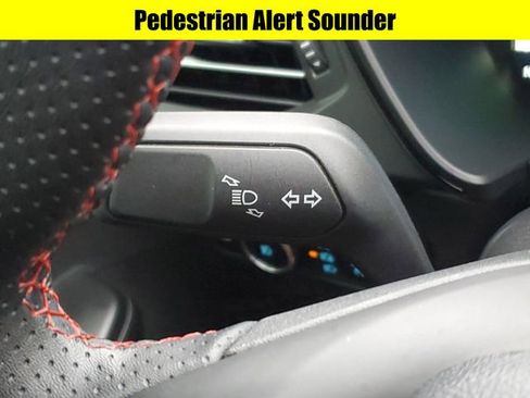 Used 2024 Ford Escape ST-Line Elite image 14