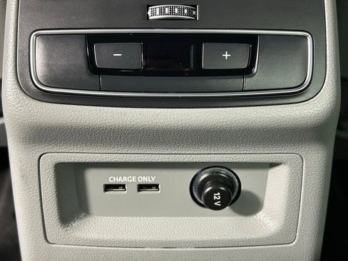 Used 2023 Audi A4 2.0T allroad Premium Plus w/ Premium Plus Package image 18