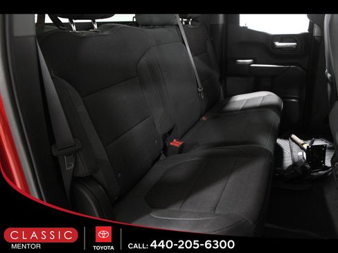Used 2021 Chevrolet Silverado 1500 LT image 18