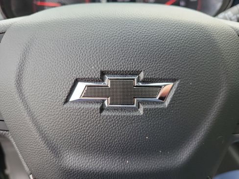 Used 2024 Chevrolet Trax RS w/ Driver Confidence Package image 21