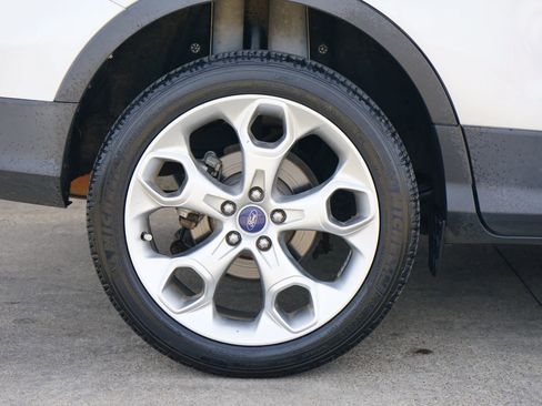 Used 2013 Ford Escape Titanium w/ Parking Technology Pkg image 3