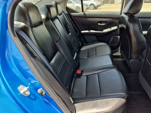 Used 2025 Nissan Sentra SR w/ SR Premium Package FWD image 26