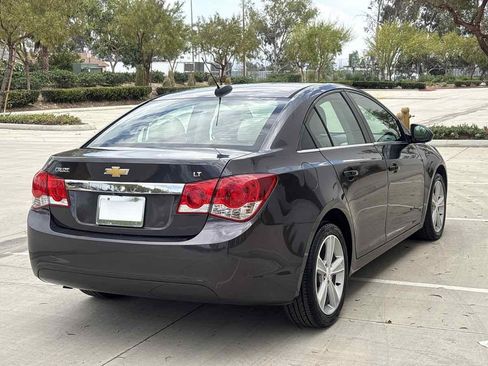 Used 2016 Chevrolet Cruze LT FWD image 3