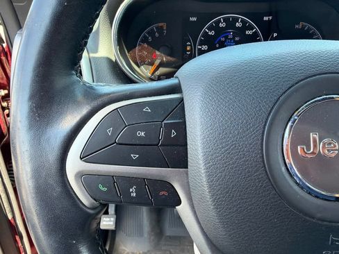 Used 2022 Jeep Grand Cherokee Limited AWD/4WD image 5