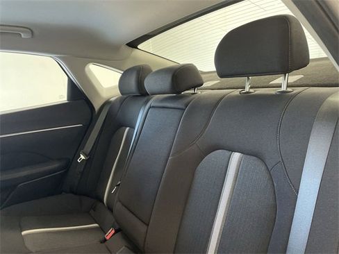 Used 2023 Hyundai Sonata SEL image 16