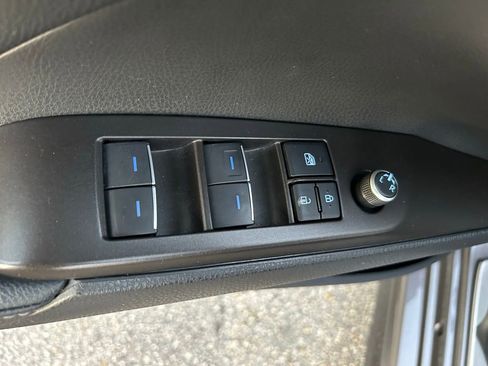 Used 2023 Toyota Camry XSE w/ Cold Weather Package image 17