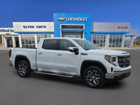 New 2026 GMC Sierra 1500 SLT w/ SLT Premium Plus Package AWD/4WD image 3