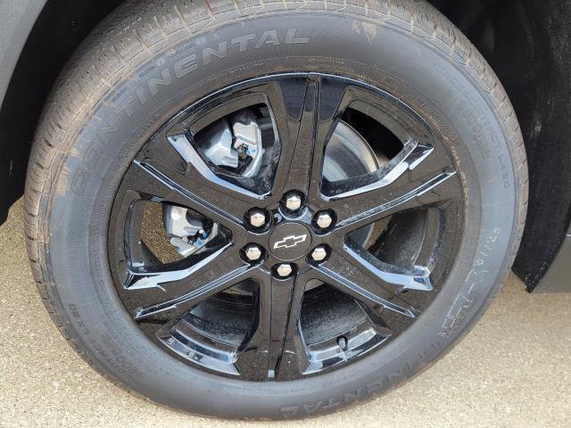 New 2027 Chevrolet Traverse LT w/ Midnight/Sport Edition AWD/4WD image 5