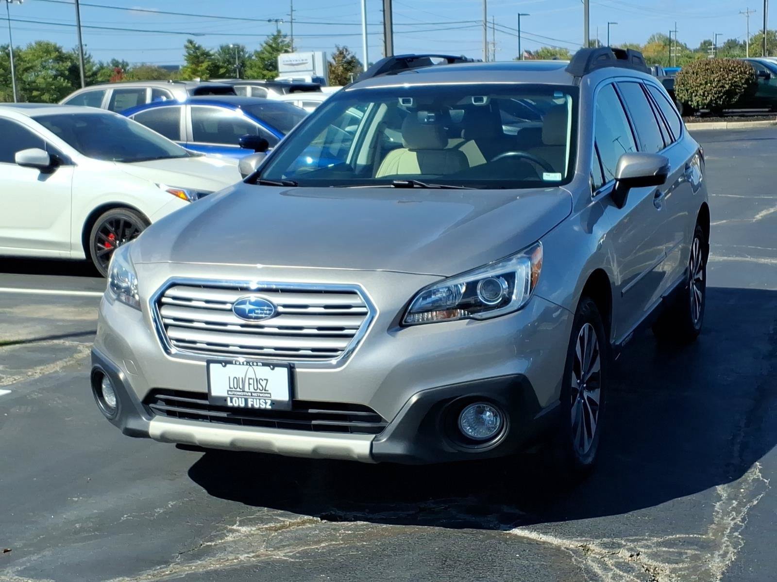 Used 2017 Subaru Outback 2.5i Limited AWD/4WD image 2