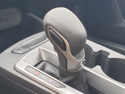 New 2026 Chevrolet Trax LS w/ LS Convenience Package FWD image 17