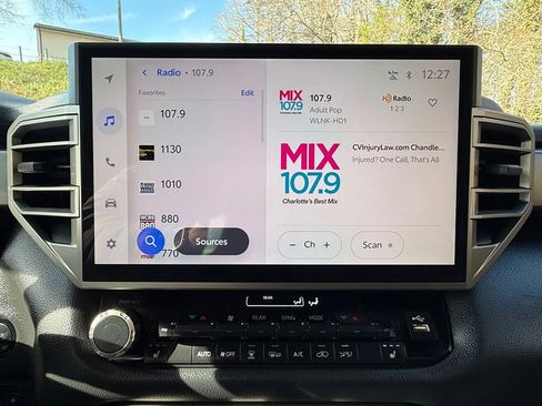 Used 2025 Toyota Sequoia SR5 image 27