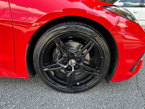 Used 2020 Chevrolet Corvette Stingray Coupe w/ 1LT image 25