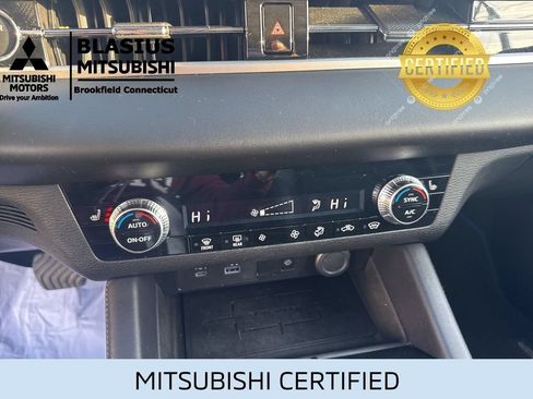 Used 2023 Mitsubishi Outlander 4WD Plug-In Hybrid image 25