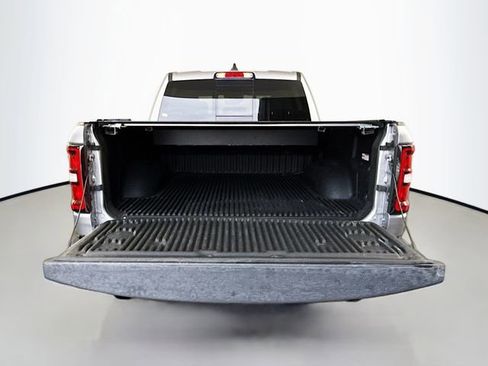 Used 2025 RAM 1500 Laramie w/ Night Edition image 27