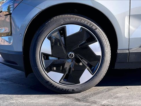 New 2025 Volvo EX30 Ultra w/ Protection Package Premier image 14