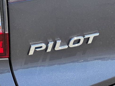 Used 2019 Honda Pilot Elite image 50