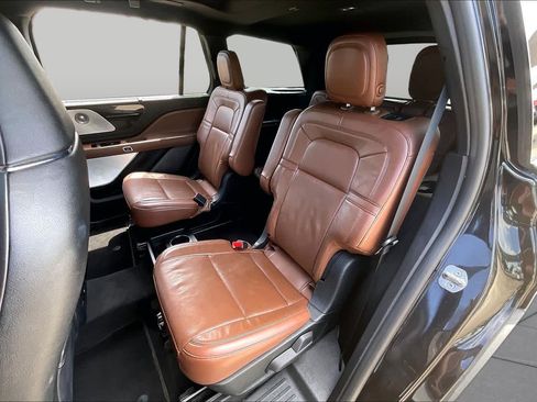 Used 2020 Lincoln Aviator Reserve w/ Equipment Group 202A AWD/4WD image 20