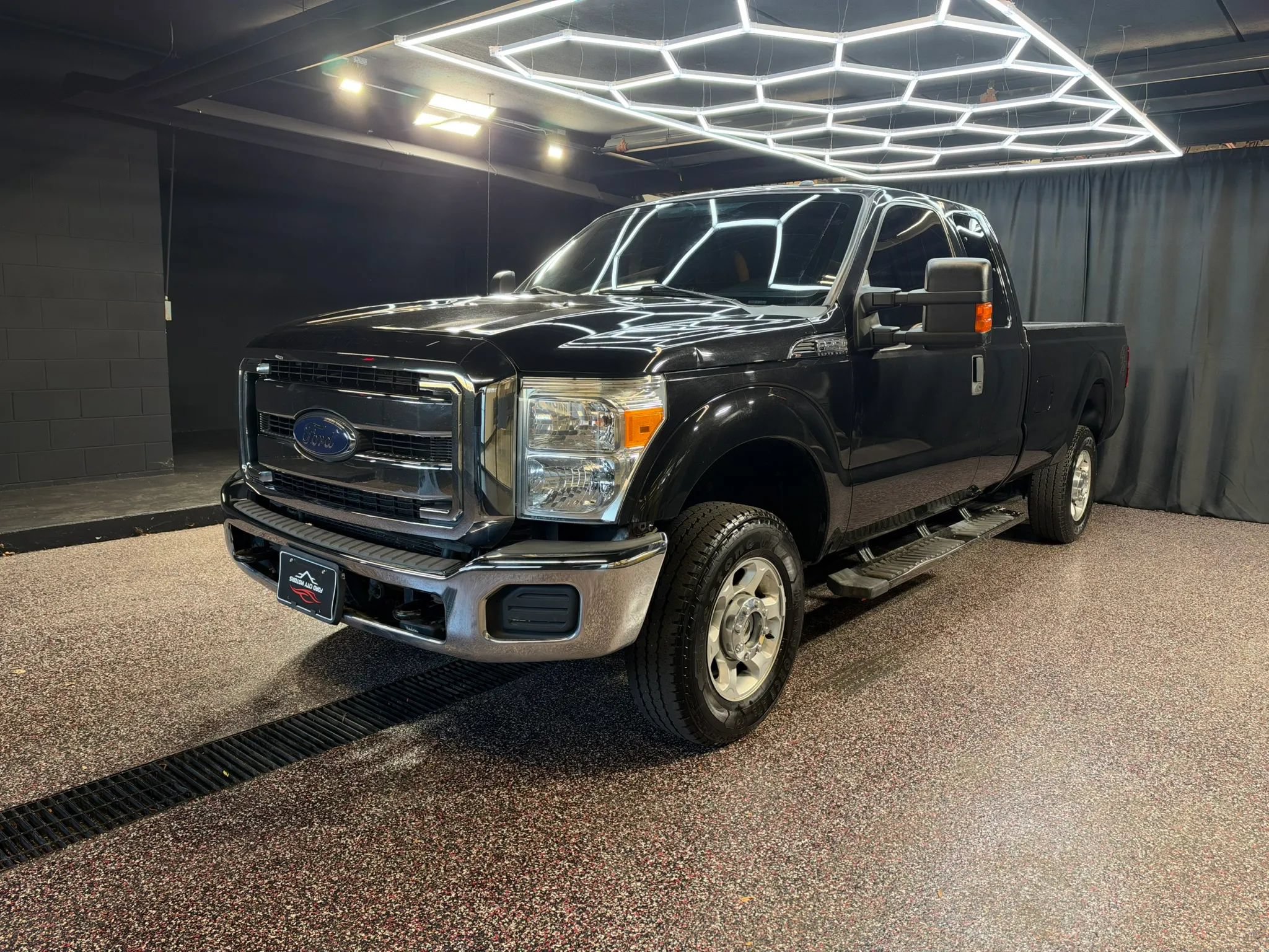 Used 2014 Ford F250 XLT AWD/4WD image 3