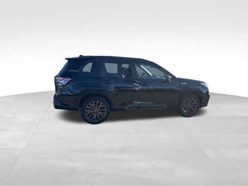 Certified 2025 Subaru Forester Sport image 9