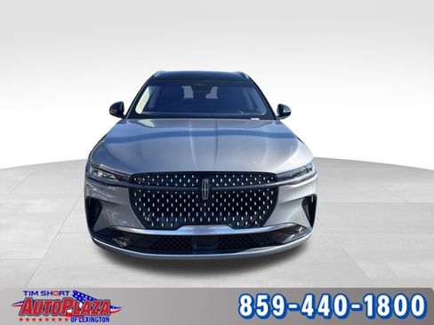 Used 2024 Lincoln Nautilus Reserve AWD/4WD image 13